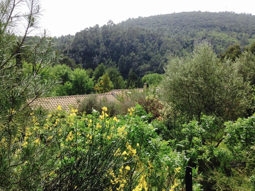 Gites Du Raby Signes Buitenkant foto